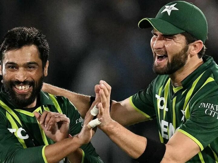 কী কারণে ধুঁকছেন শাহিন আফ্রিদি, জানালেন আমির