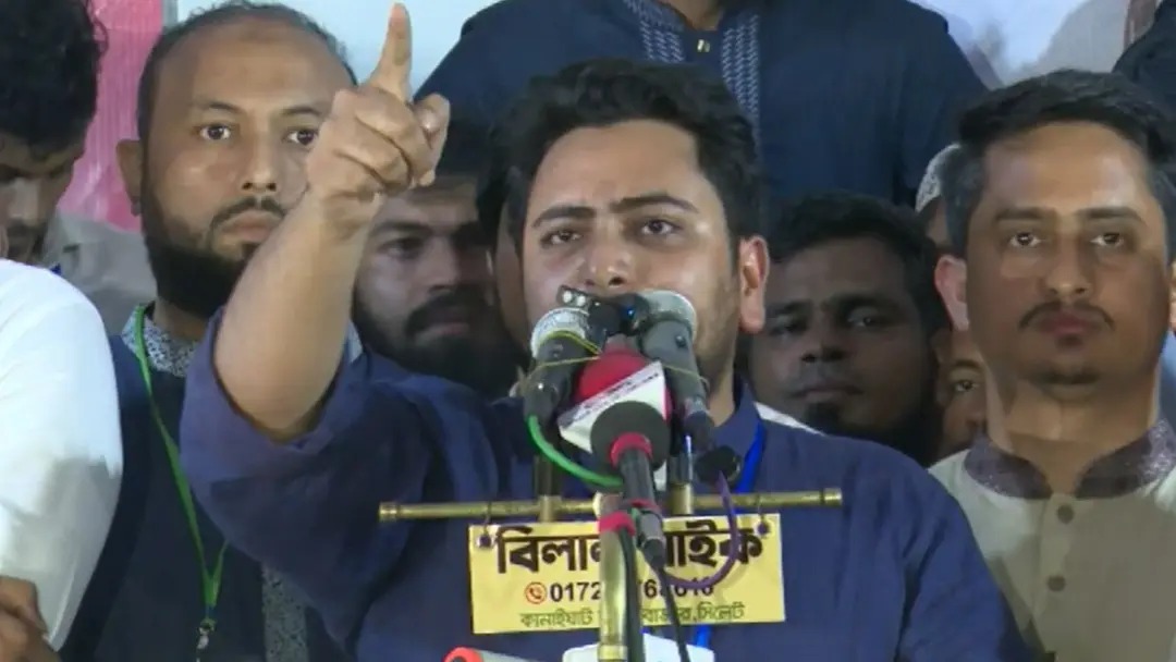বিএনপি নব্য স্বৈরাচার হওয়ার পথে হাঁটছে : নাহিদ ইসলাম