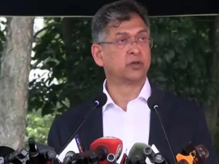 পুলিশ কোনো বিশেষ দলের বা গোষ্ঠীর লাঠিয়াল বাহিনী নয় : স্বরাষ্ট্রমন্ত্রী