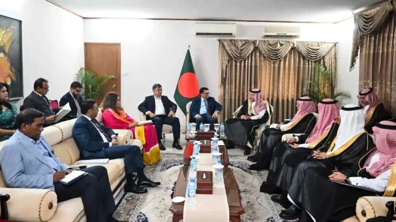 বাংলাদেশে বিনিয়োগ এবং দক্ষ শ্রমিক নিতে আগ্রহী সৌদি