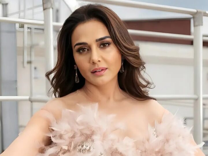 আট বছর পর ফিরছেন প্রীতি, জানালেন বিরতির কারণ