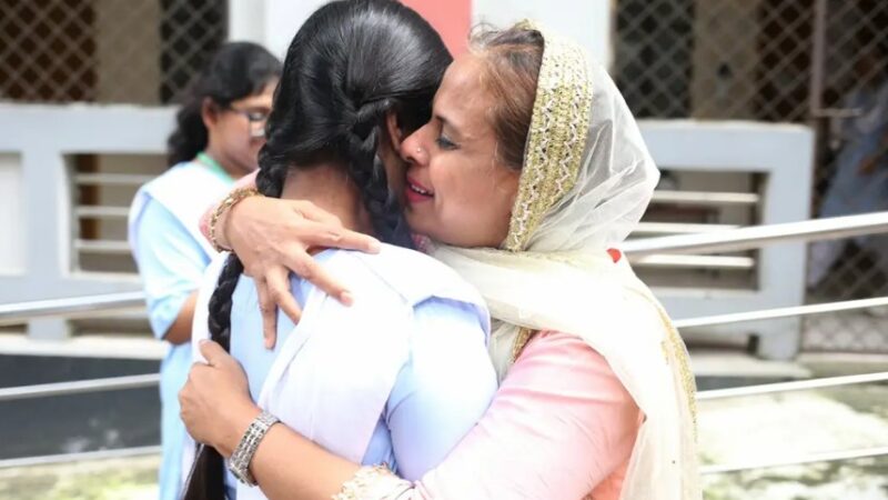 পাসের হার ও জিপিএ-৫—দুটিতেই এগিয়ে মেয়েরা