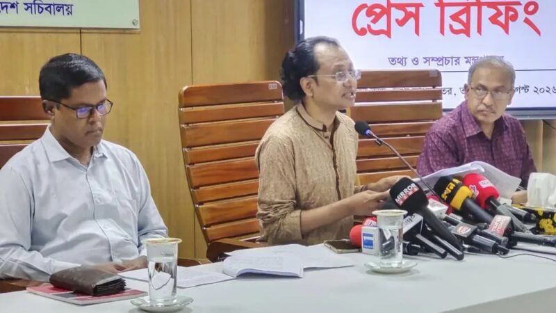 অতীতে ভারতের ভূমিকা নিয়ে বাংলাদেশের জনগণের মধ্যে প্রশ্ন ও সন্দেহ রয়েছে