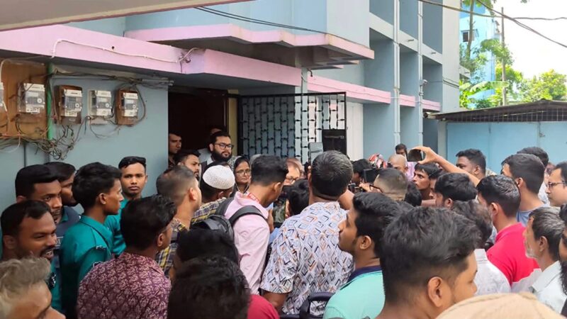 সিলেটে নিজ বাসা থেকে স্বামী-স্ত্রীসহ ৩ জনের মরদেহ উদ্ধার