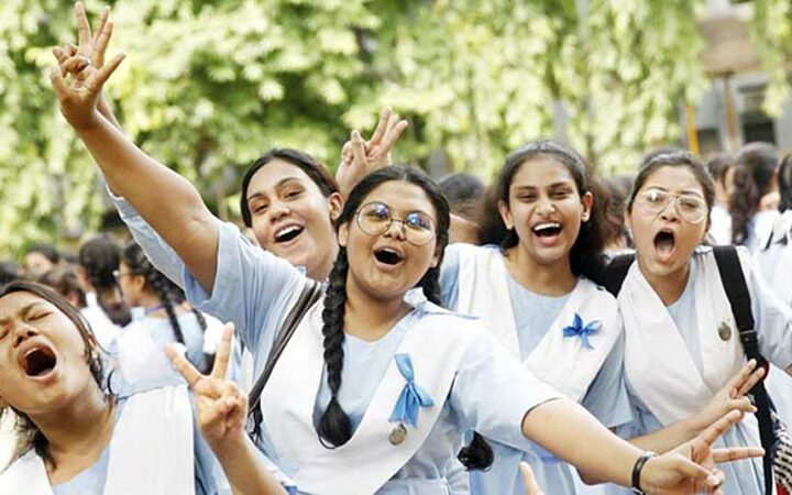 এসএসসির ফলে জিপিএ-৫ নয়, মাঝারি ফলেই বেশি শিক্ষার্থী