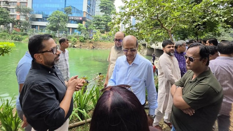গুলশান-বনানী-বারিধারা লেক পরিদর্শনে গণপূর্ত প্রতিমন্ত্রী