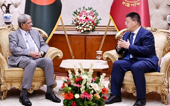 রাষ্ট্রপতির কাছে বিশেষ বার্তা নিয়ে হাজির চীনা রাষ্ট্রদূত