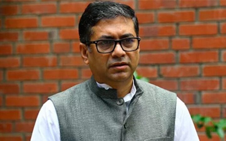 স্ত্রী, ভাবিসহ বিপ্লব বড়ুয়ার দেশত্যাগে নিষেধাজ্ঞা