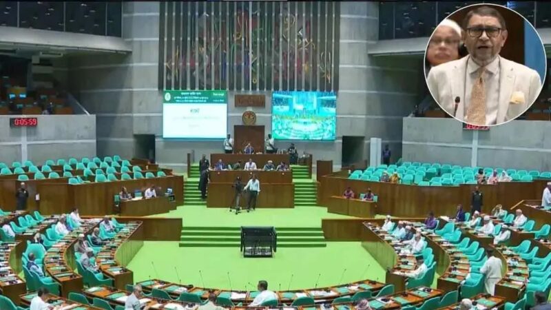 দেশে ৫৮ হাজারের বেশি চিকিৎসক ঘাটতি, সংসদে জানালেন স্বাস্থ্যমন্ত্রী