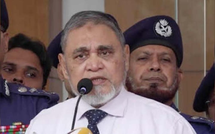 পুলিশকে বেআইনি নির্দেশ দেবে না কমিশন: সিইসি