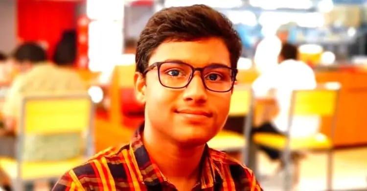 সাউথ পয়েন্ট কলেজের ১১তলা থেকে পড়ে আহত অমিতের মৃত্যু