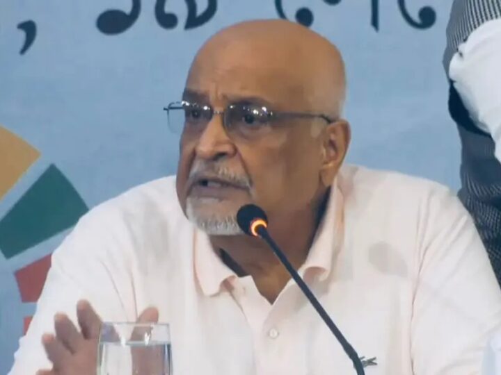 সবার আগে বাংলাদেশ গড়তে মানসম্মত শিক্ষাকে অগ্রাধিকার দিতে হবে: দেবপ্রিয়