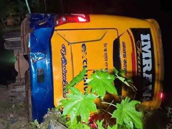 পটুয়াখালীতে বাসের সঙ্গে অটোরিকশা সংঘর্ষ, নিহত বেড়ে ৪