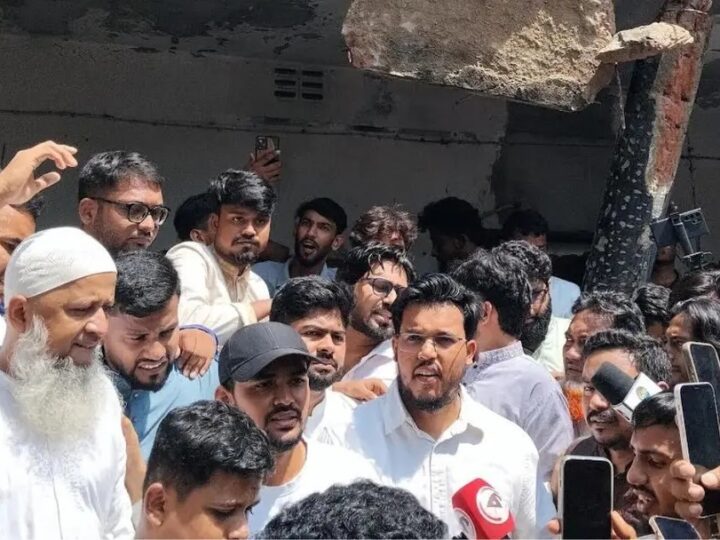 ব্যবসায়ীদের কাছ থেকে চাঁদাবাজির পর শিশুদের টিকাও লুট করেছে বিএনপি: আসিফ