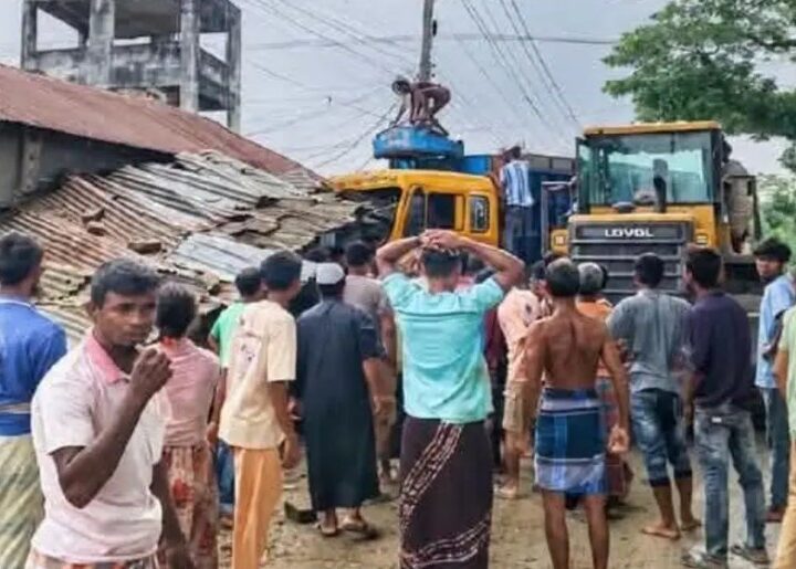 লালমনিরহাটে অটোরিকশাকে ট্রাকের চাপা, নিহত ৩
