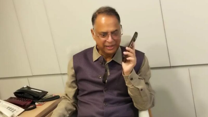 গ্রাহককে ফোন করে দুঃখ প্রকাশ করলেন বিদ্যুৎমন্ত্রী