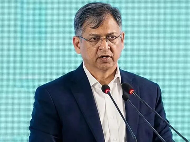 ‘ক্রসফায়ার’ নিয়ে আইজিপির বক্তব্য ঠিক হয়নি: স্বরাষ্ট্রমন্ত্রী