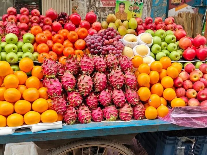 ফলের বাজারে আগুন, কমলা ৫৫০ ও মাল্টা ৪৫০ টাকা কেজি