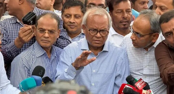 আওয়ামী লীগ ও একটি ‘গুপ্ত দল’ বিএনপির বিরুদ্ধে অপপ্রচার চালাচ্ছে: রিজভী