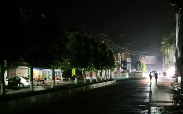 এবার খুলনায় প্রকাশ্যে নারীকে গুলি করে হত্যা