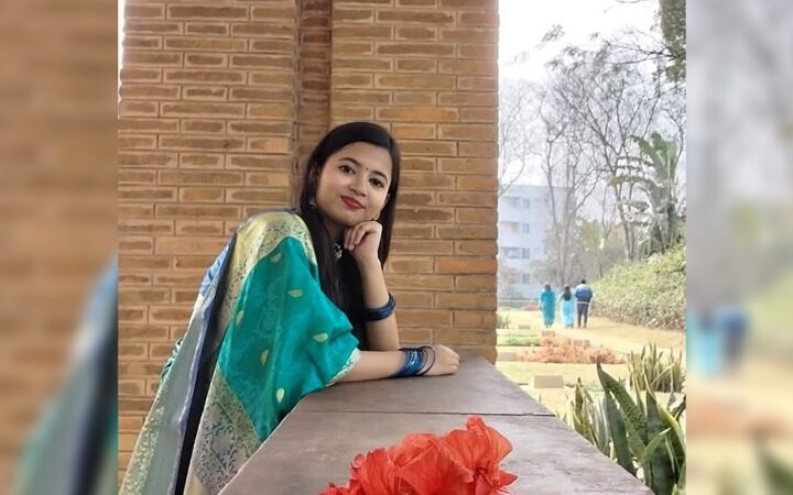 কুবি ছাত্রীর ঝুলন্ত মরদেহ উদ্ধার, স্বামী পুলিশ হেফাজতে