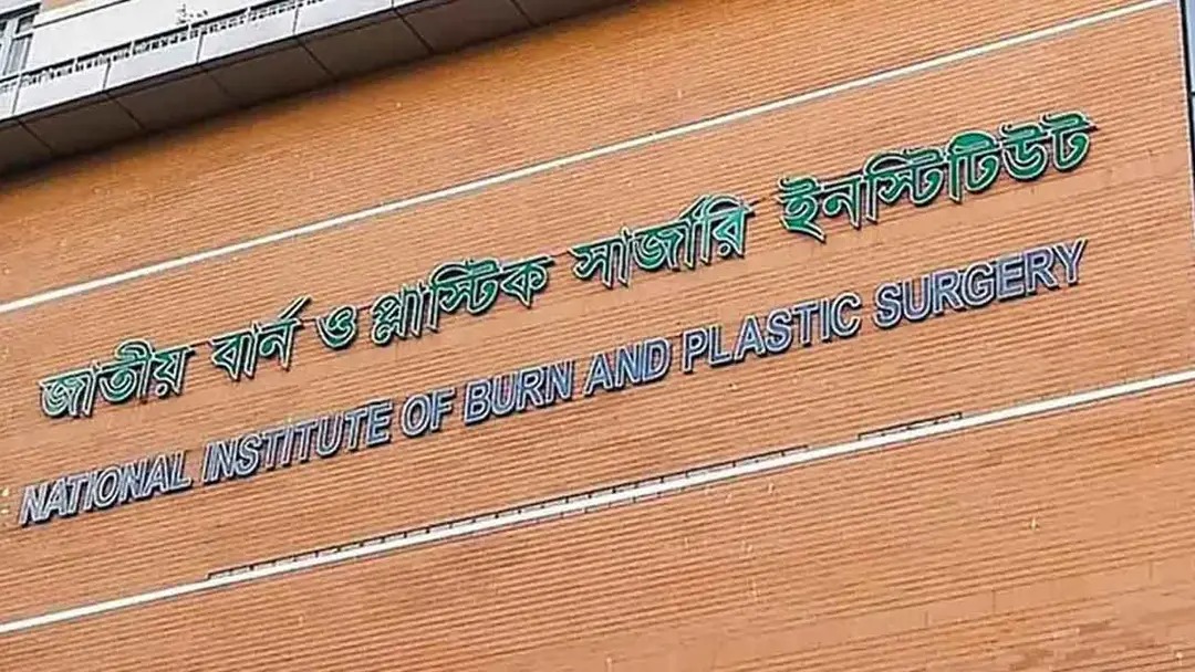 কেরানীগঞ্জে প্লাস্টিক কারখানায় আগুন, নিহত বেড়ে ২