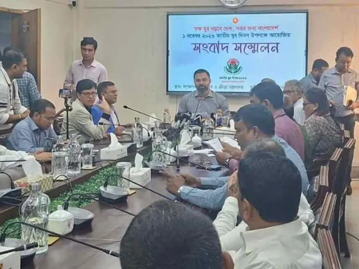 পুরাতন বাণিজ্য মেলা মাঠে যুব মেলা স্থগিত